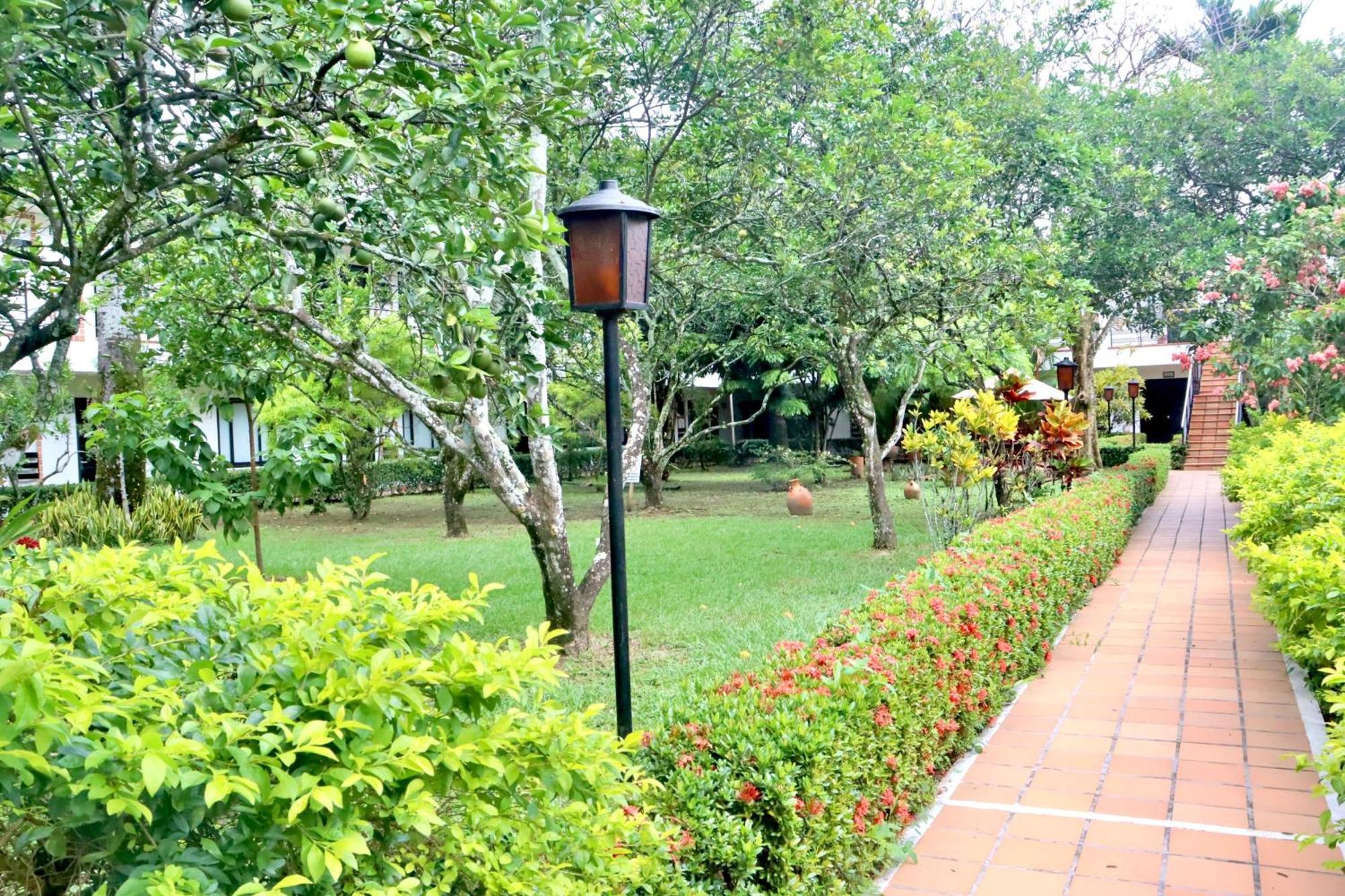 Hotel Boutique Duranta Apiay المظهر الخارجي الصورة